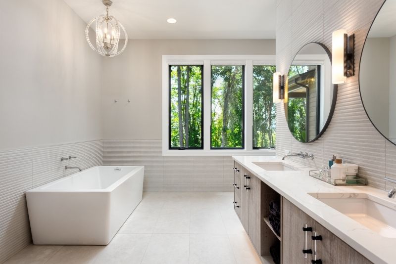 livable bathroom design with transparent crystal windows