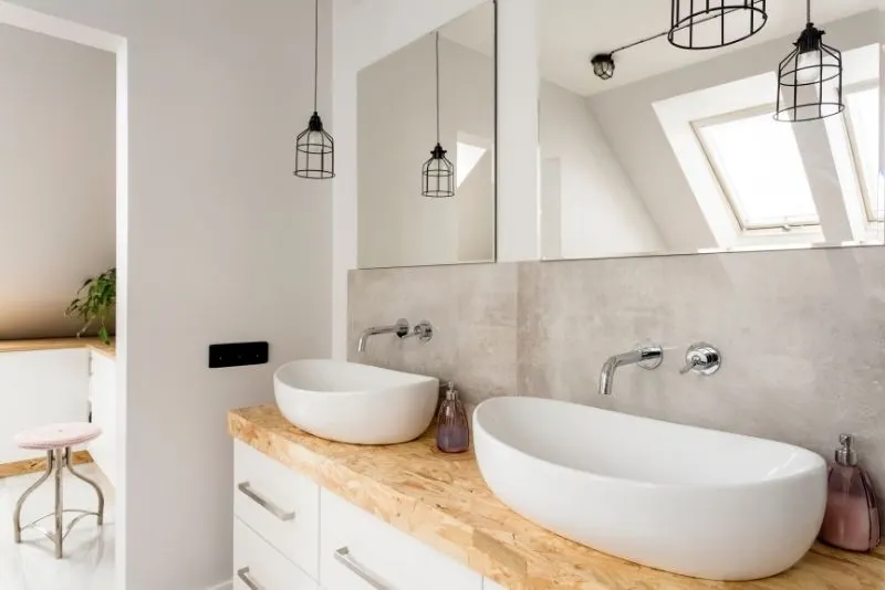 renovating small bathrooms